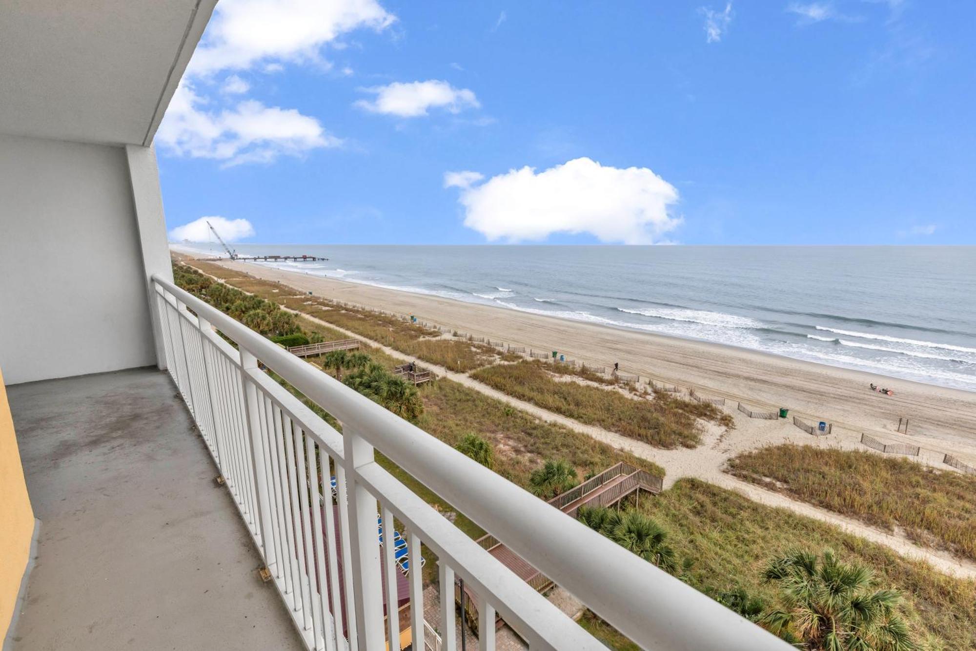 Camelot By The Sea Hotel Myrtle Beach Exterior photo