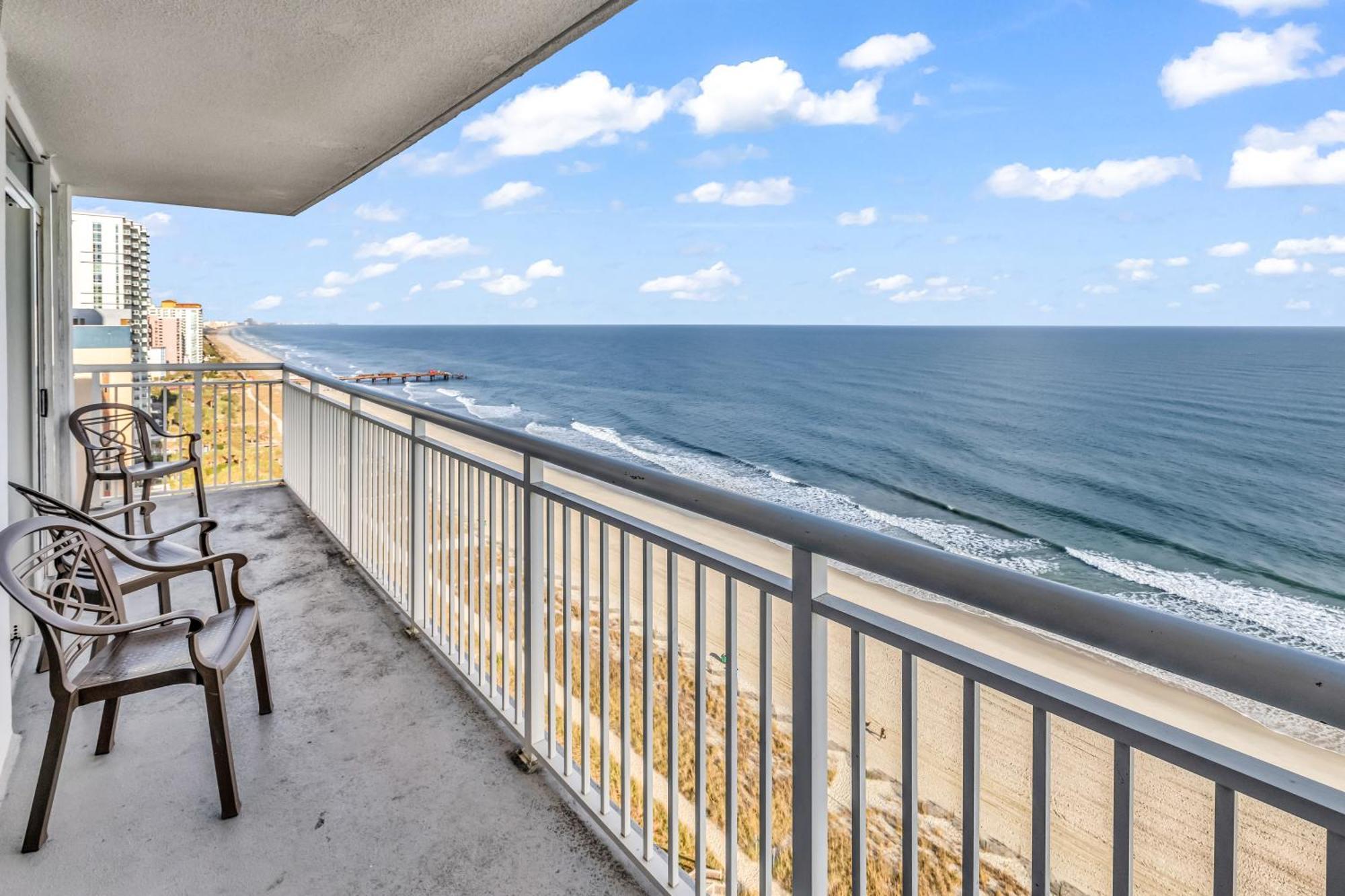 Camelot By The Sea Hotel Myrtle Beach Exterior photo